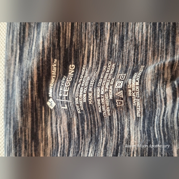 Gray Heathered Leggings - Picture 4 of 10